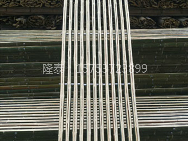 竹羊床(漏糞板)