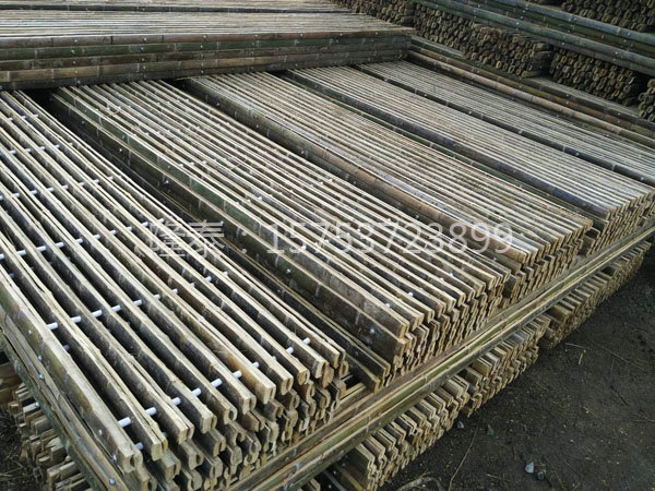 竹羊床(漏糞板)